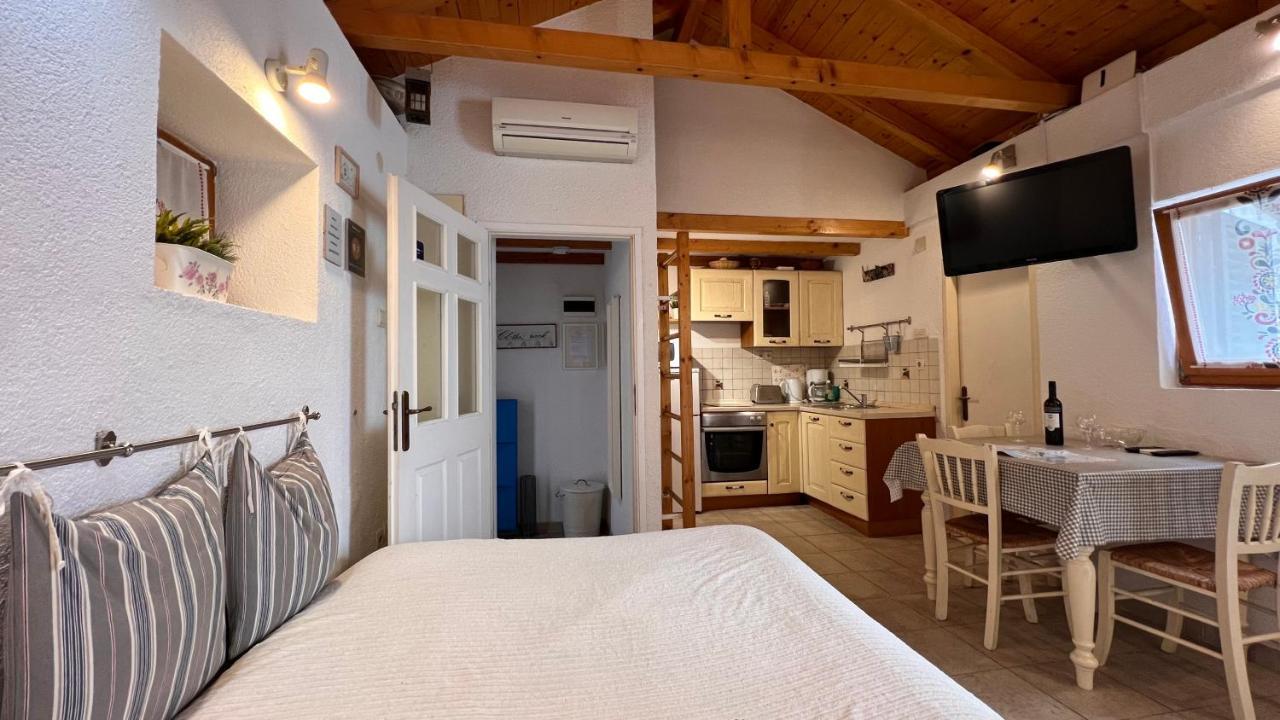 Guesthouse F Split Exterior photo